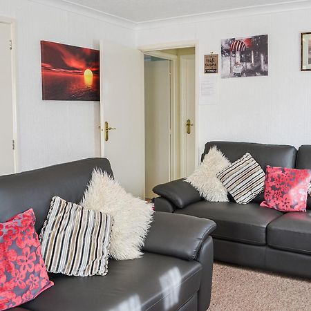 Enjoy Your Stay Cottage Bessingby Exteriör bild